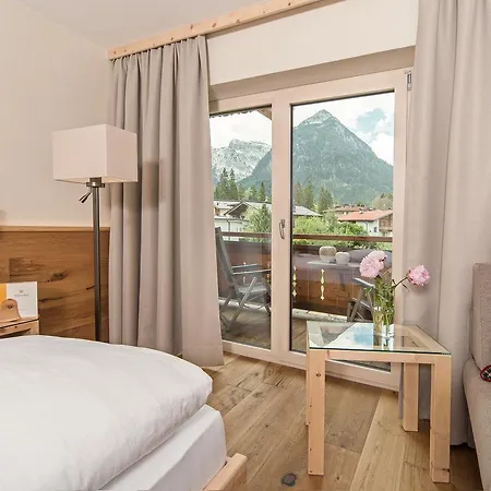 Sonnenhof Genusshotel & Pertisau