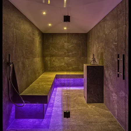 Sonnenhof Genusshotel & מלון פרטיסאו